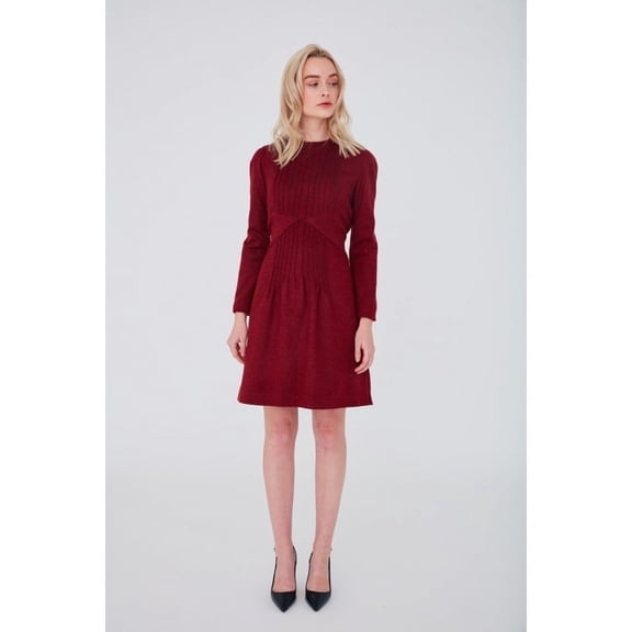 DP Studio Sewing Pattern Pin Tuck Seam Detail Dress Dresses for Women - Intermediate