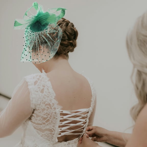 DRAFIDEEP Green Mesh Headpiece with Bow Tie Veil and Plume, Elegant Wedding and Tea Party Accessory