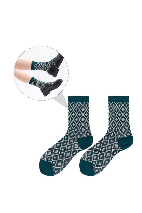 Socks in Mid Calf Length with Moisture Absorption and Breathable Features for Men