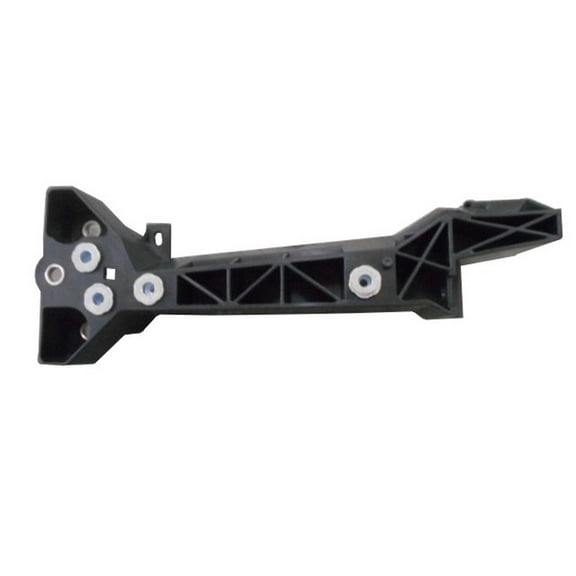DRIVER SIDE FENDER BRACKET; MADE OF PP PLASTIC AND GLASS FIBER