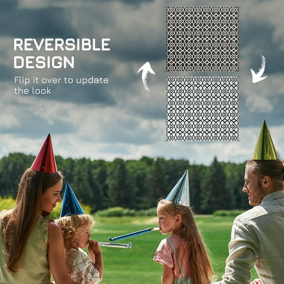 Outsunny Reversible Outdoor Rug, 8' x 10' Waterproof Plastic Straw Floor Mat, Portable RV Camping Carpet with Carry Bag, Large Floor Mat for Backyard, Deck, Picnic, Beach, Black & White Clover,