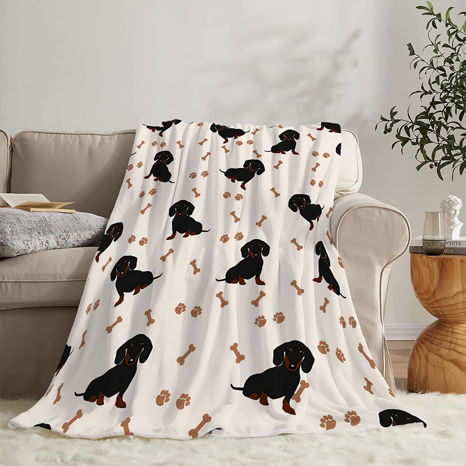 Dachshund Blanket Cute Soft Cozy Dachshund Fleece Blanket Warm Fuzzy Weiner Dog Paw Throw Blanket Dachshund Gifts Stuff for Women Kids Bed 50"X60"