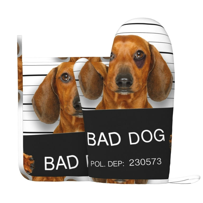 Dachshund Oven Mitts & Pot Holders Set (4 Piece Set) Dachshund Oven Mitts & Pot Holders Set (4 Piece Set)