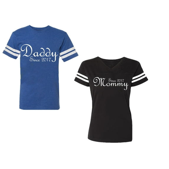 Daddy Mommy Since 2017 Unisex Couple Matching Cotton Jersey style T-Shirt Contrasting stripes on sleeves (Men Royal / Women Black) (Men S / Women S)