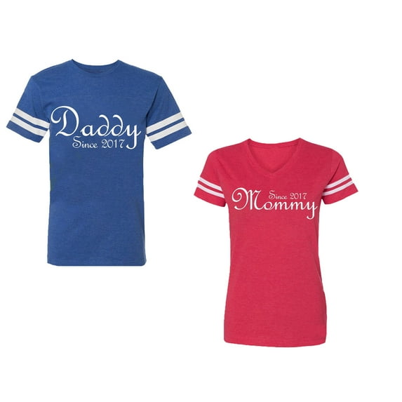 Daddy Mommy Since 2017 Unisex Couple Matching Cotton Jersey style T-Shirt Contrasting stripes on sleeves (Men Royal / Women Red) (Men M / Women XL)