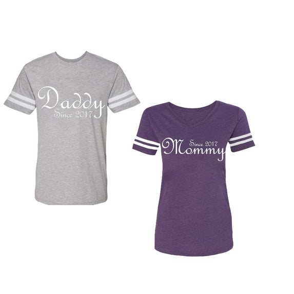 Daddy Mommy Since 2017 Unisex Couple Matching Cotton Jersey style T-Shirt Contrasting stripes on sleeves (Men Heather / Women Purple) (Men XL / Women L)