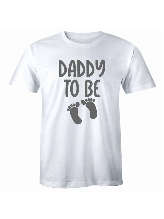 Daddy To Be With Footprints Men's Expecting Dad Father's Day Gift Family T-Shirt, Size S-5XL