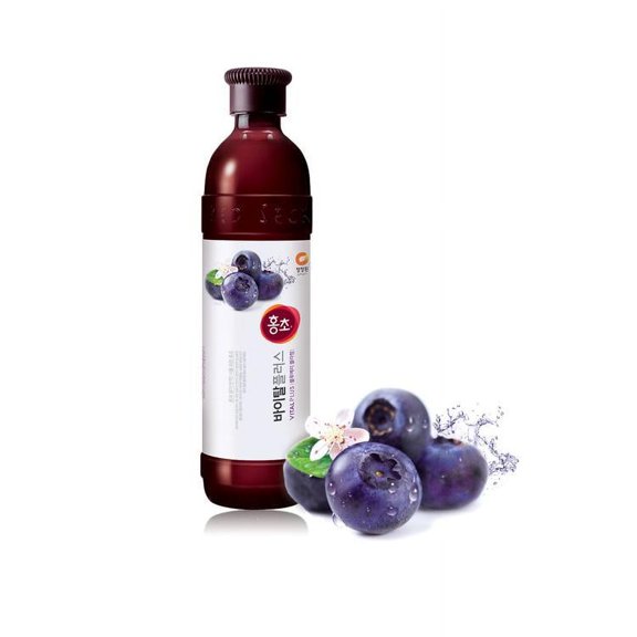 Daesang Hongcho Fruit Vinegar Blueberry 900ml - A well-being vinegar drink made by blending of fermented vinegar and fruit concentrates