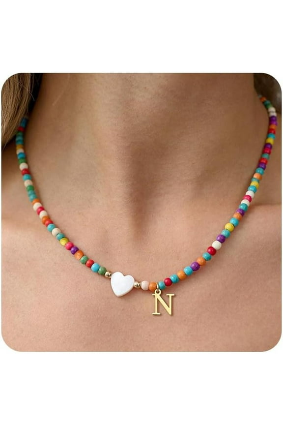 Dainty Initial Necklaces for Women Colorful Beaded Necklaces Handmade Personalized A-Z Gifts with Heart Shaped Shells Jewelry Gift