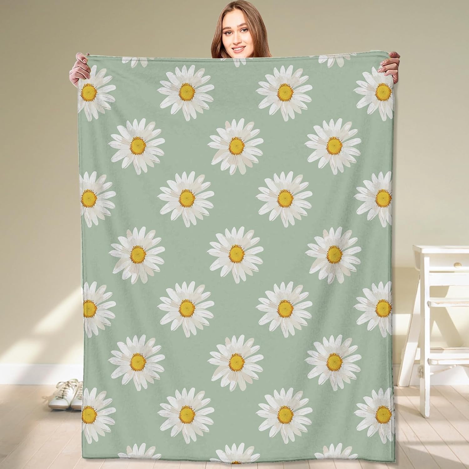 Cute Pink Daisy Pattern Print Throw Blanket