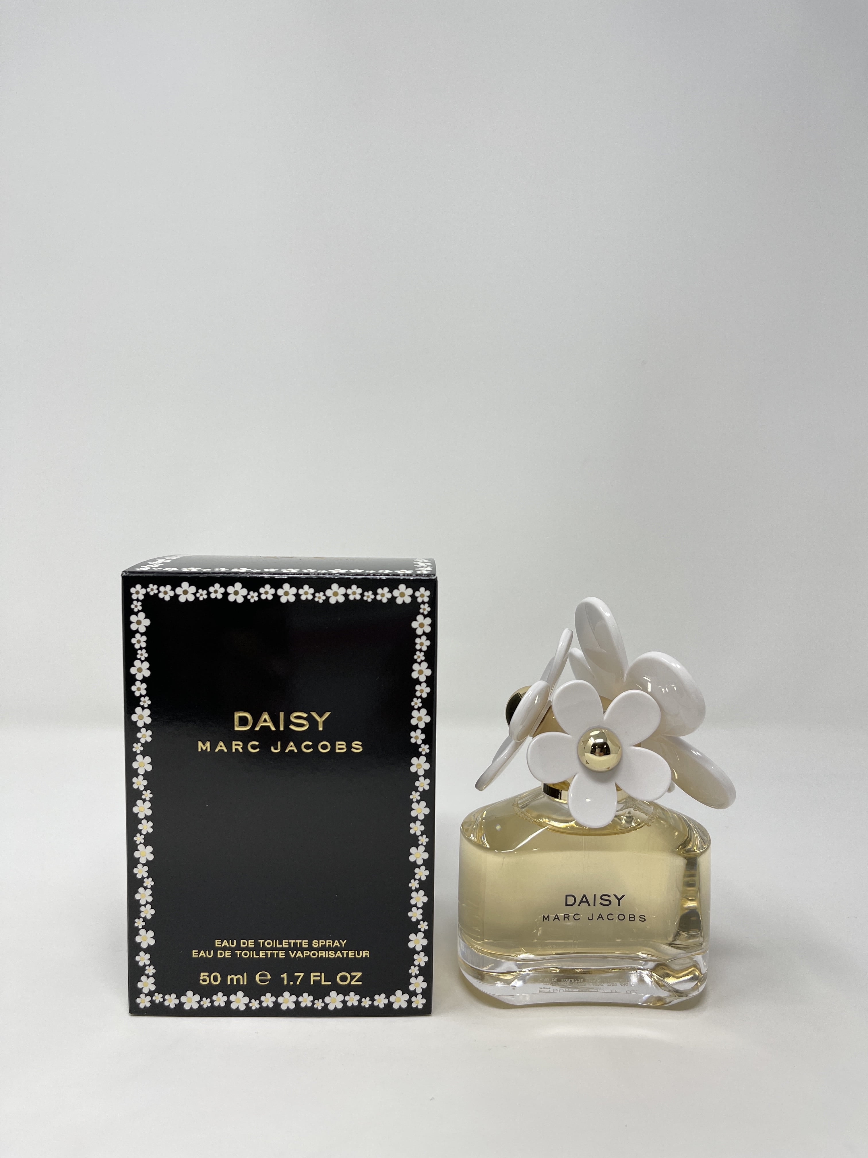 Daisy By Marc Jacobs Eau De Toilette Spray For Women 1.7 oz (Pack