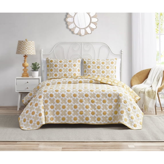 Daisy Flower Yellow Soft Matelasse Jacquard Quilt Set - King