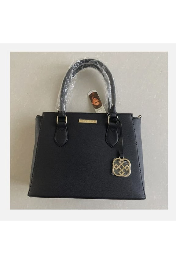 Black Handbag medium size shoulder strap Included. ORIGINAL 