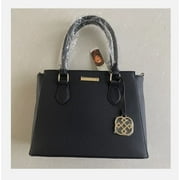Daisy Fuentes Black Handbag medium size shoulder strap Included. ORIGINAL