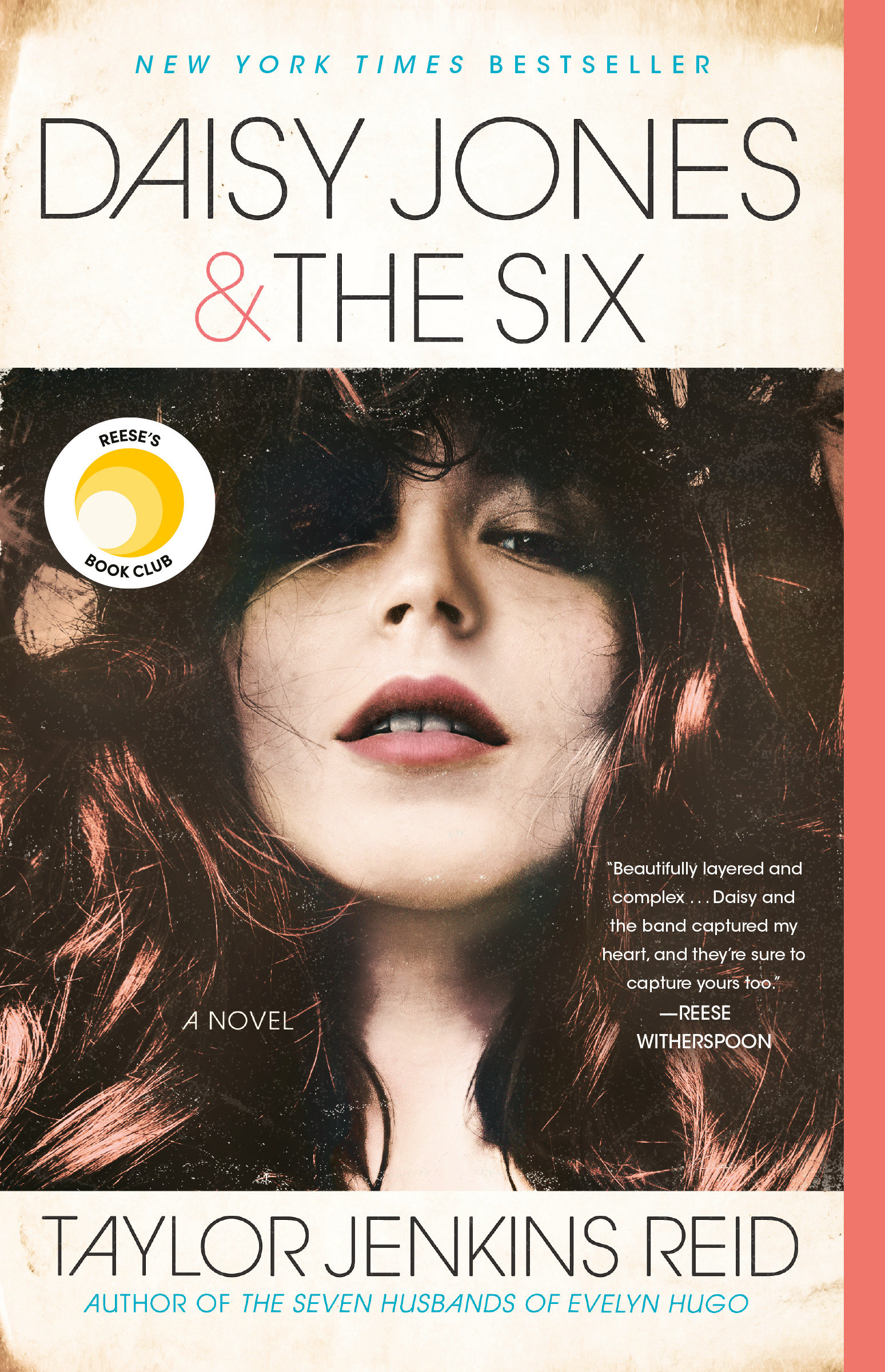 Daisy Jones & The Six : A Novel (Paperback) 