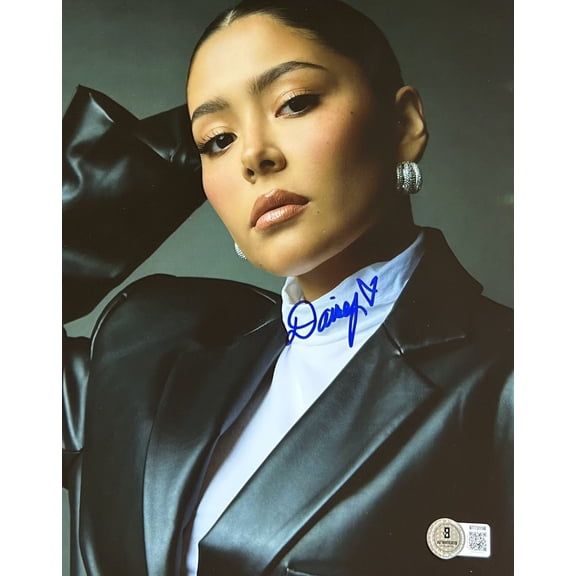 Daisy Marquez Signed Autograph 8x10 Beckett 1 Influencer
