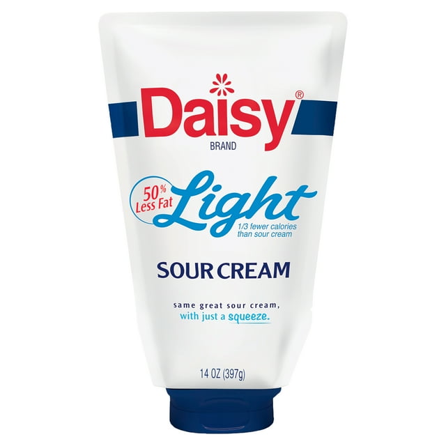 Daisy Pure and Natural Light Squeeze Sour Cream, 50 Less Fat, 14 oz
