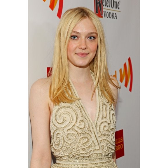 Dakota Fanning At Arrivals For 23Rd Annual Glaad Media Awards In Nyc Marriott Marquis Hotel New York Ny March 24