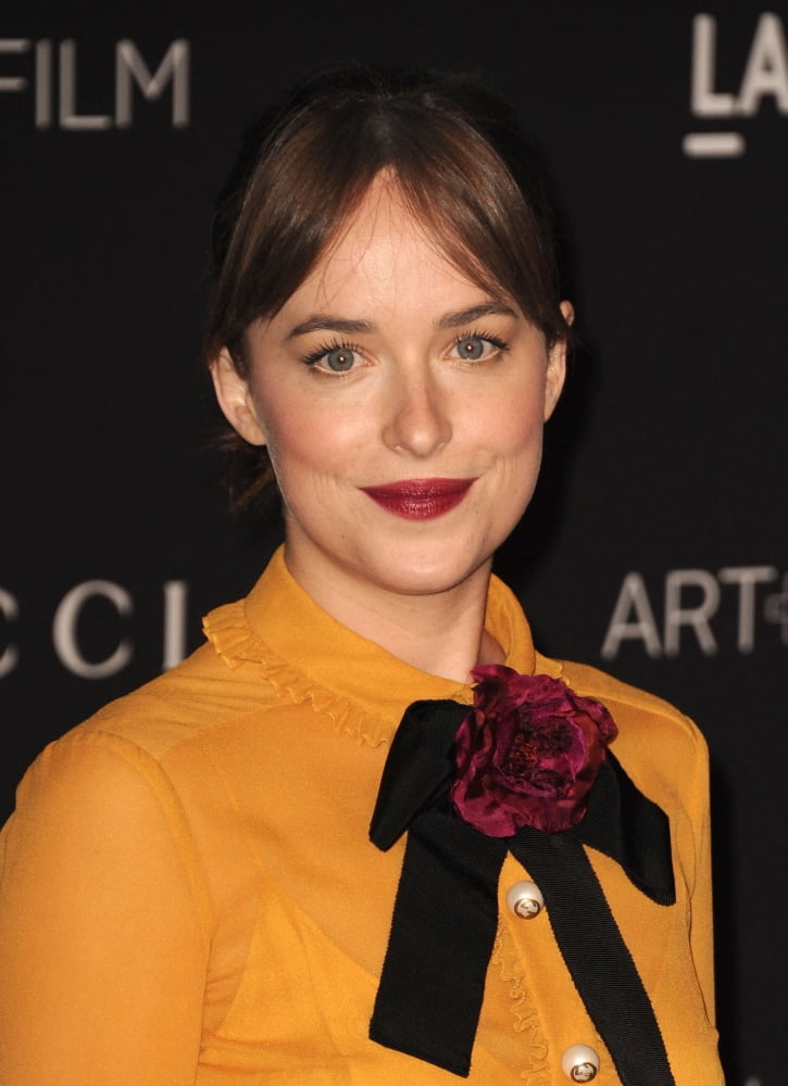 Dakota Johnson At Arrivals For 2015 Lacma ArtFilm Gala Canvas Art - (16 x 20)