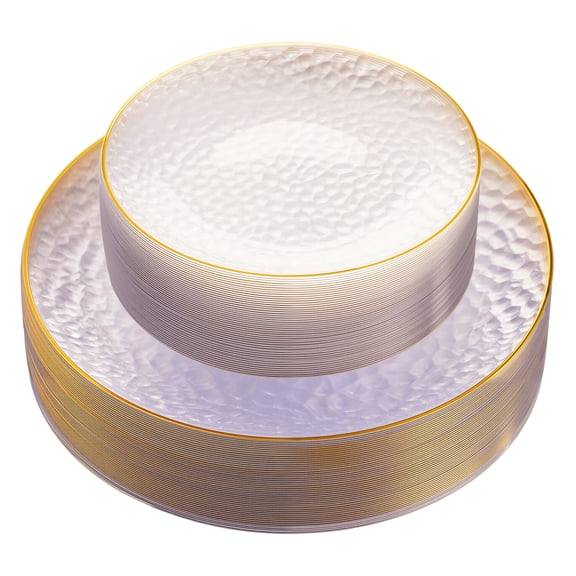 Daluvenix 100 Pcs Gold Plastic Plates for 50 Guests, Clear Gold Rimmed Disposable Dinnerware Set, Hammer Pattern Design & Heavy-duty Fancy Disposable Plate Ideal for Party, Wedding and Graduation