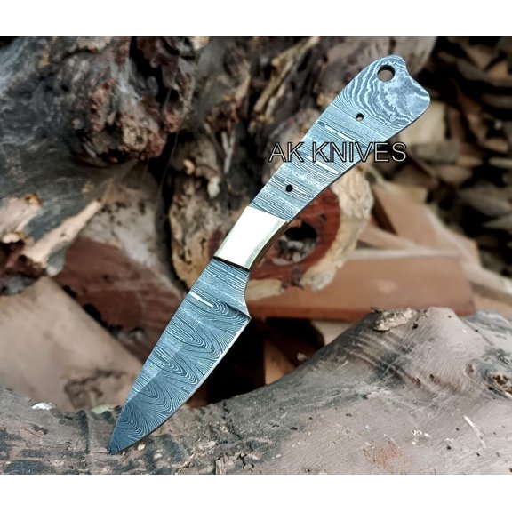 Damascus Steel Knife Blank Blade 8 Inch Full Tang Silver 1 Pc