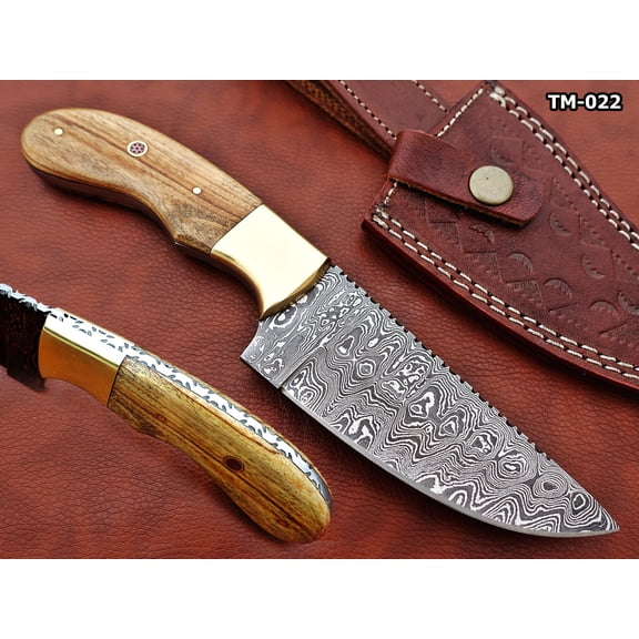 Damascus steel Rain drop pattern straight back blade 9.5" skinning knife with 4.75" long full tang blade, Kow wood scale with Brass bolster, includes Cow hide Leather sheath (Kow Wood)