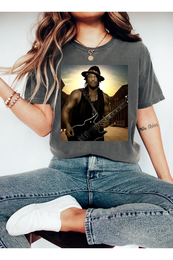 Damp39Angelo Graphic RIP TShirt Neo Soul Tribute 90s RampB Style