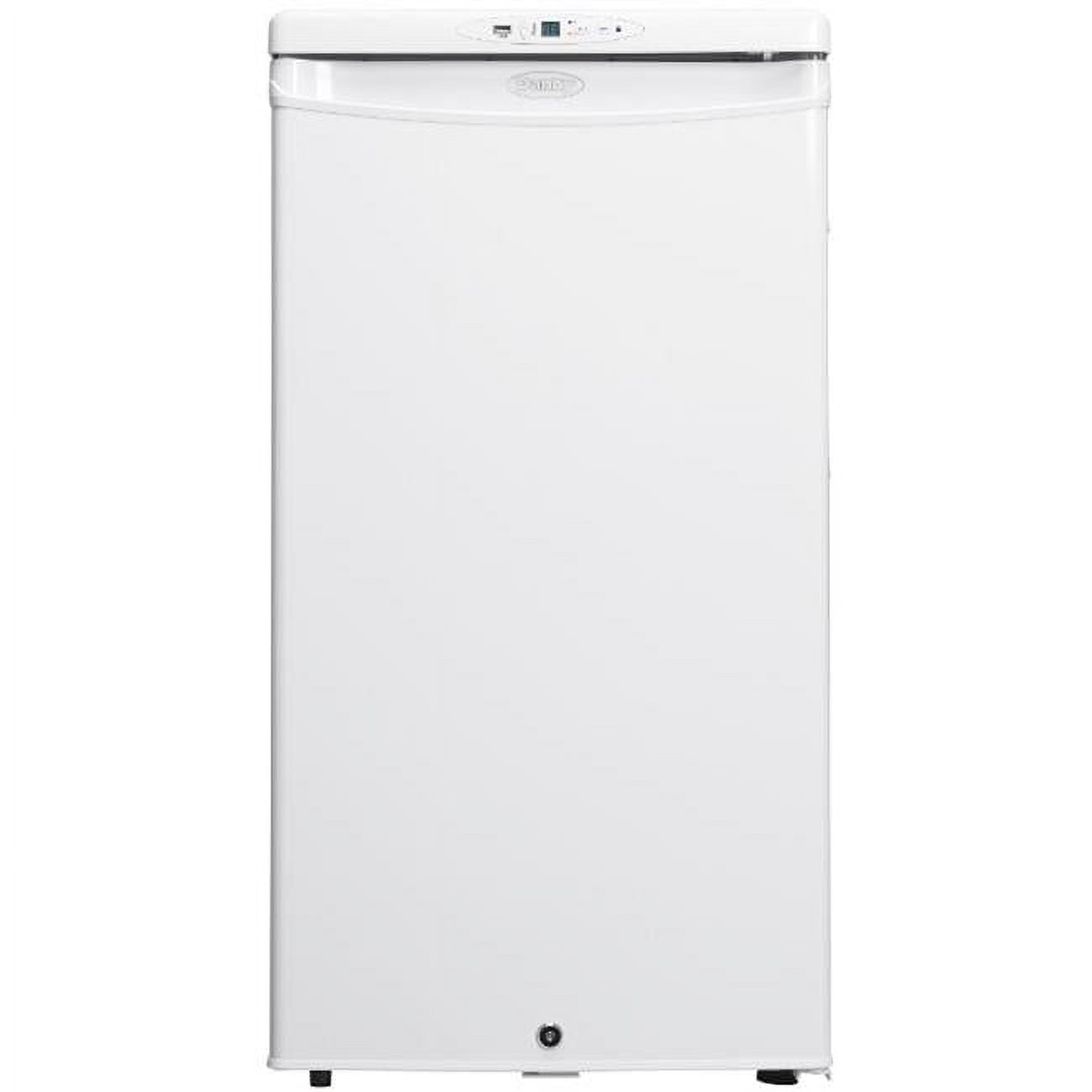 919353-5 Danby Compact Refrigerator with Freezer Section, Residential,  White, 17 11/16 Overall Width