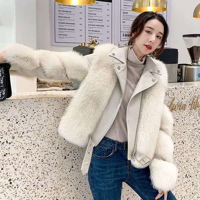 DanceeMangoo New Winter Faux Fox Fur Coat for Women Locomotive