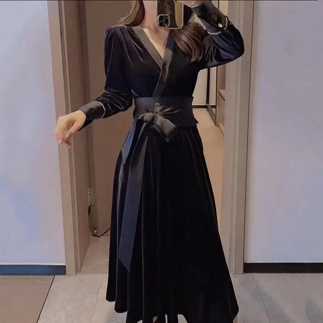 DanceeMangoo Spring Velvet Midi Dress Women Fashion Bandage Design Long  Sleeve Dresses Black V-neck Evening Party Dress Female 