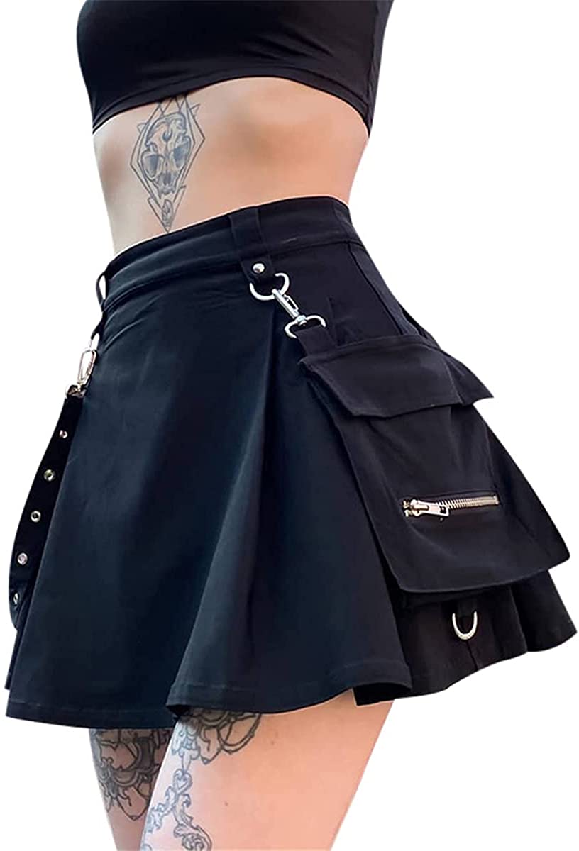 DanceeMangoos Women Goth Black Pleated Mini Skirt with Chain High Waisted Tennis Skirt