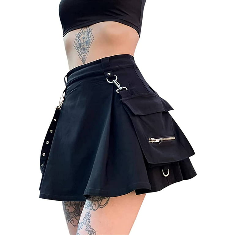 DanceeMangoos Women Goth Black Pleated Mini Skirt with Chain High Waisted  Tennis Skirt