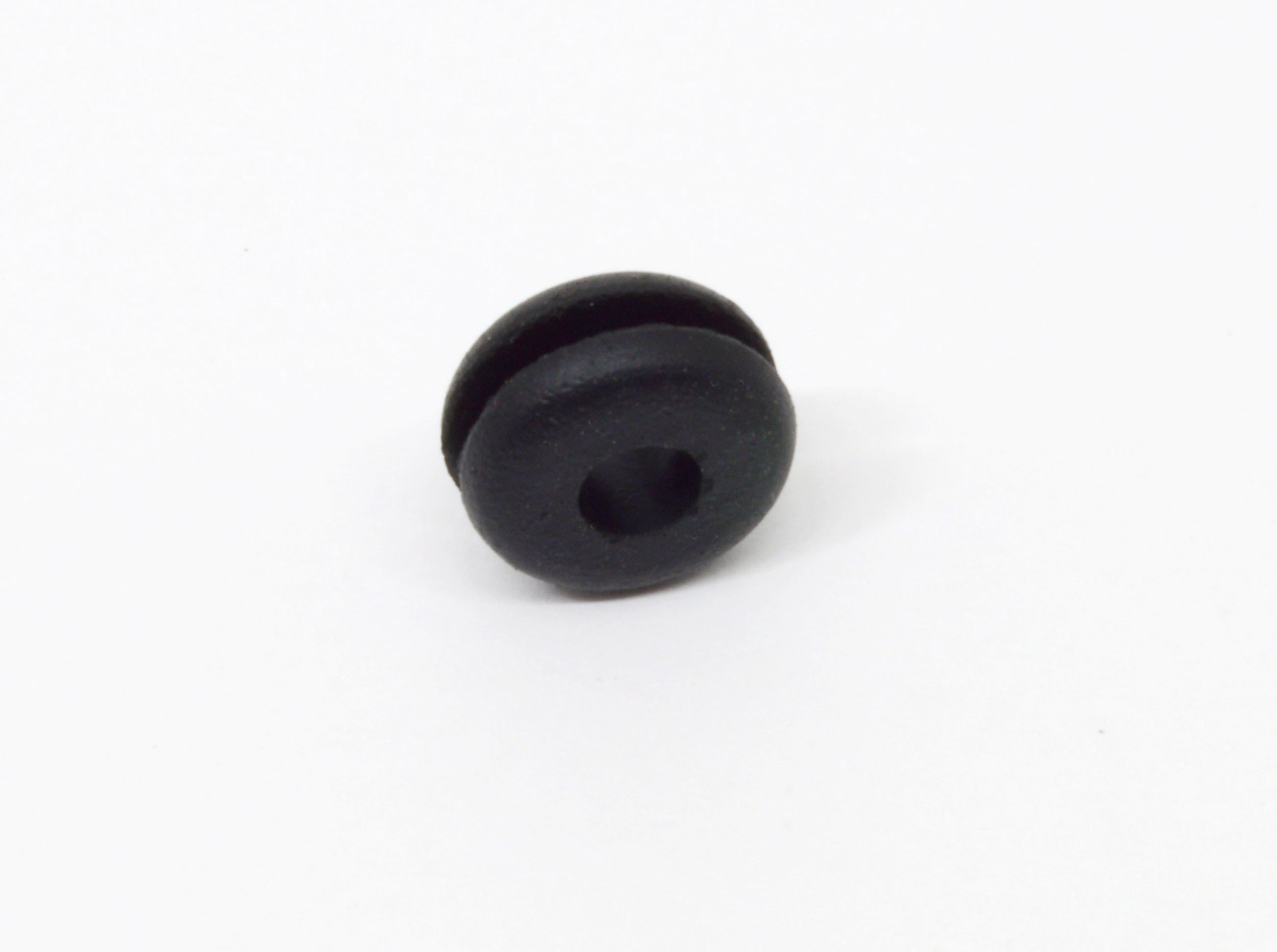 Dangoodbuy - Fits 5/16" Hole - 1/16" Panel Thickness - 3/16" Center Hole - 1/2" Outer Diameter - Overall Height 1/4" - Rubber Grommet (100)