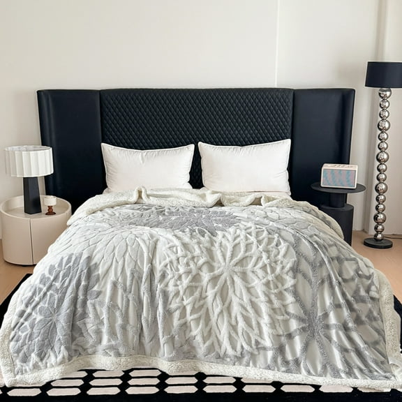 Danhjin Throw Blanket, Weighted Taffeta Lamb Cover Throw for Winter Office Nap, Warm and Cozy Blanket for Couch and Bed, 59" x 78"