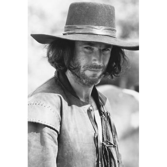 Daniel Day-Lewis as Hawkeye in the Last of the Mohicans 24x36 Poster