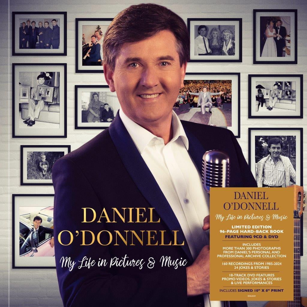 Daniel O'Donnell - My Life In Pictures & Music - Premium Deluxe Photobook Boxset Includes 9 CD's & 1 DVD - Music & Performance - CD