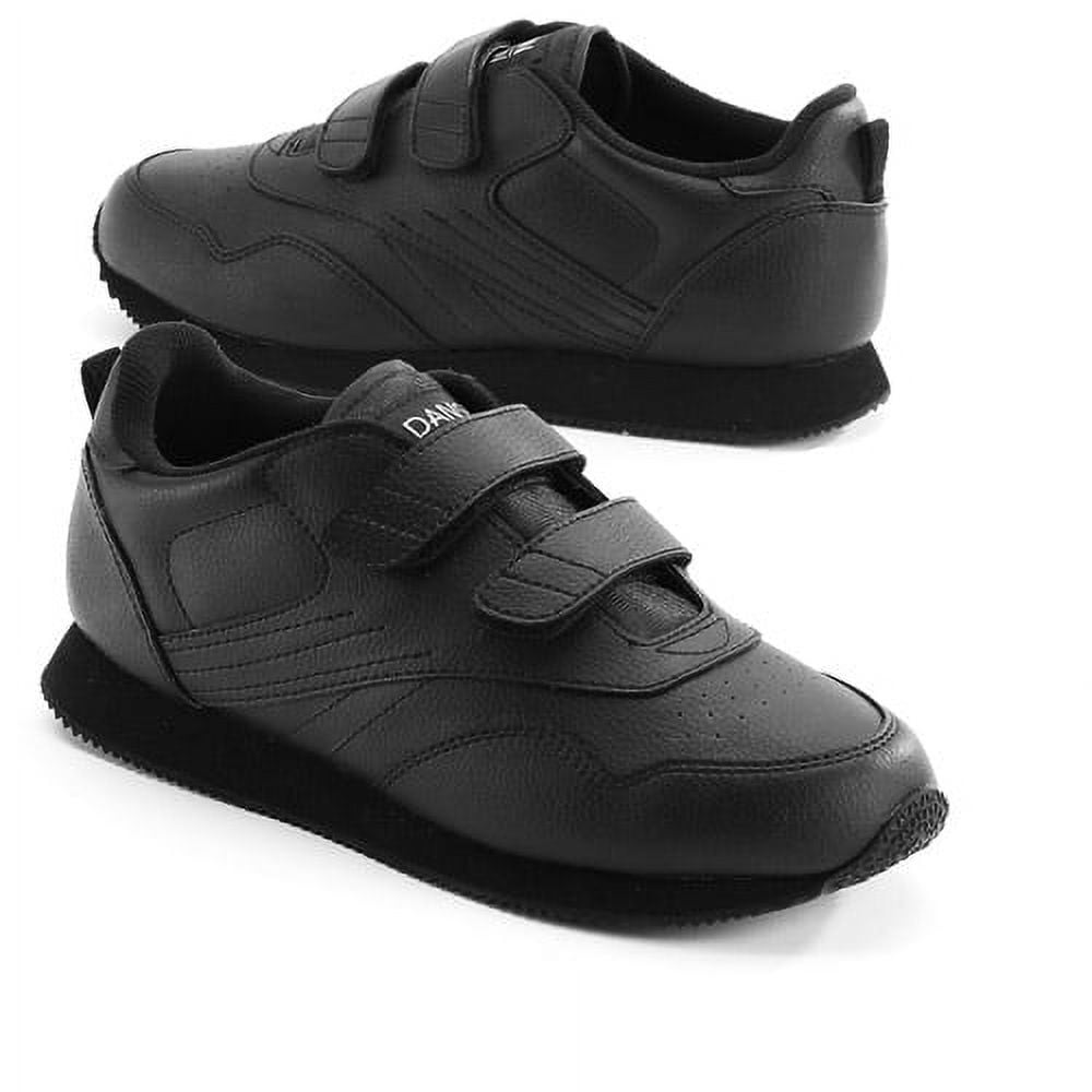 Danskin Now Womens Athletic Shoe