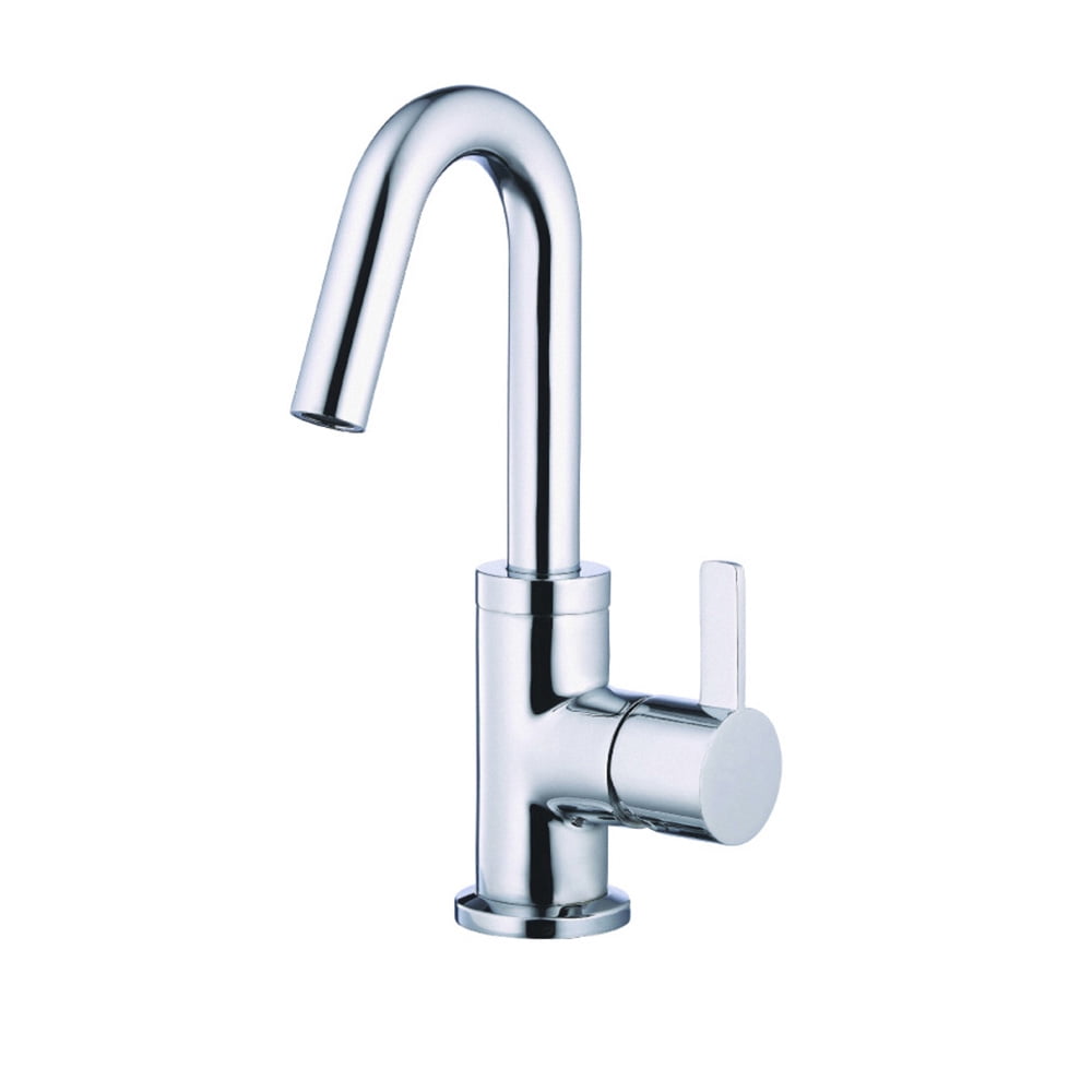 Polished Chrome Single Handle Lavatory Faucet with Drain Assembly
