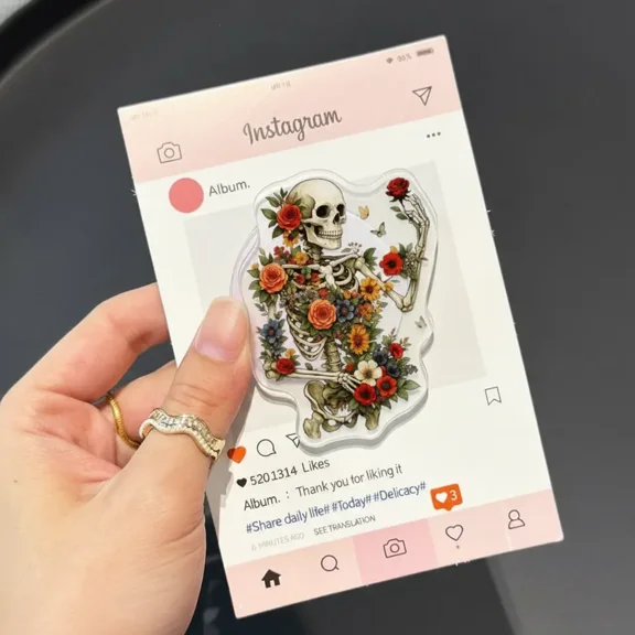 Dark Botanical Skeleton Phone Grip, Aesthetic Gothic Cottagecore Phone Holder, Trendy Retro Academia Floral Skull Gift, E-Reader Grip Accessory