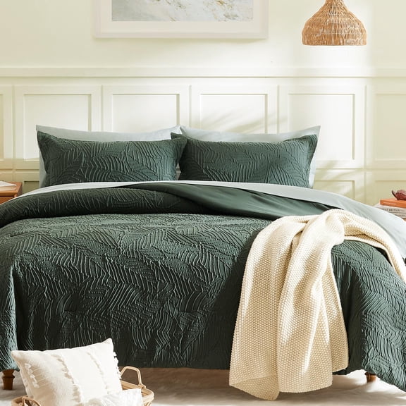 Dark Green King Botanical Textured 7-Piece All Season Bed-in-a-Bag Bedding Set