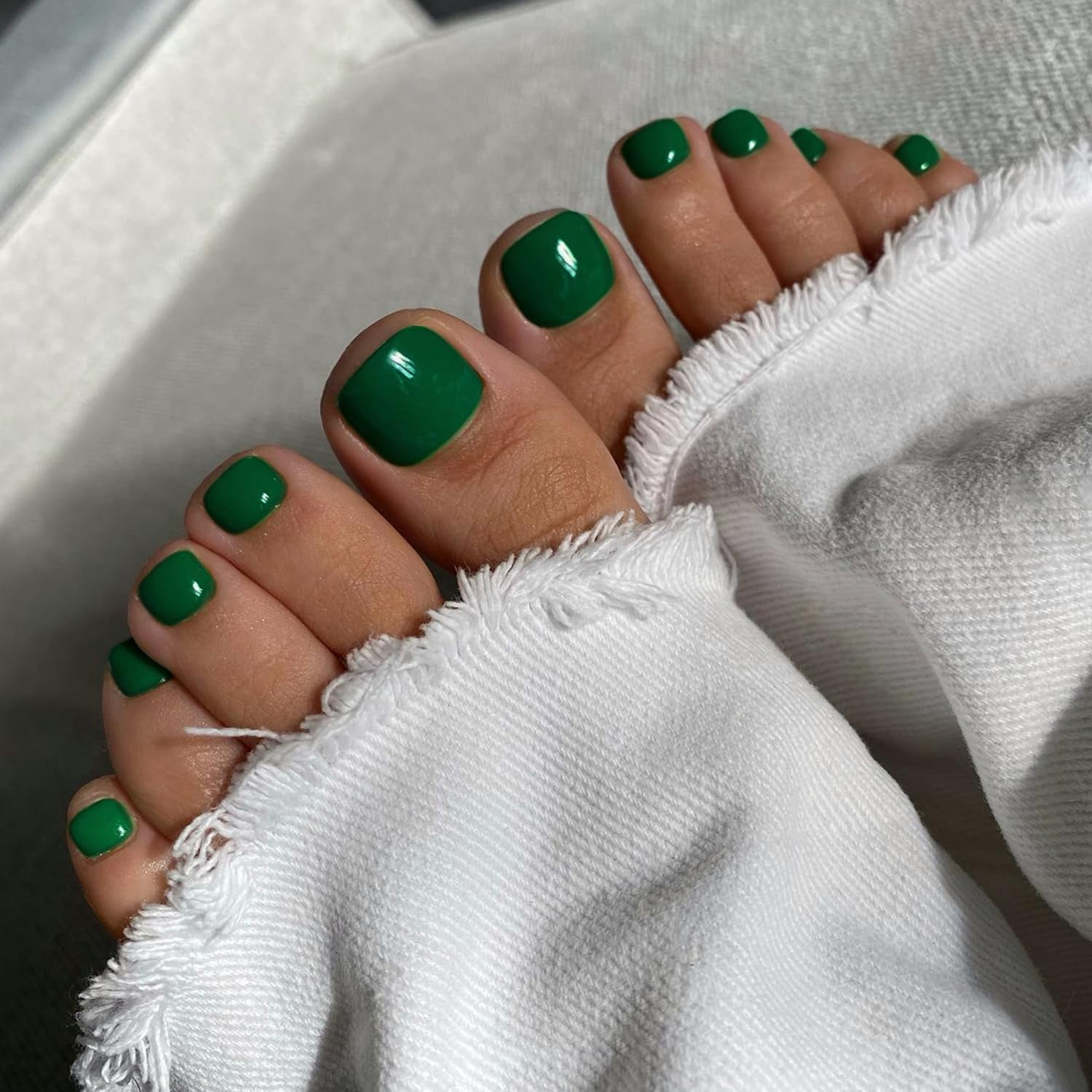 Dark Green Press on Toenails Short, Glossy Fake Toe Nails Press on Toes ...