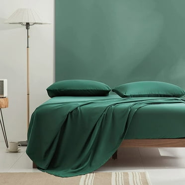 Dark Green Sheet Set Queen Size Emerald Green Solid Color Soft Breathable Microfiber Bed Sheets Set - 1 Fitted Sheet with 16" Deep Pocket, 1 Flat Sheets, 2 Pillow Shams