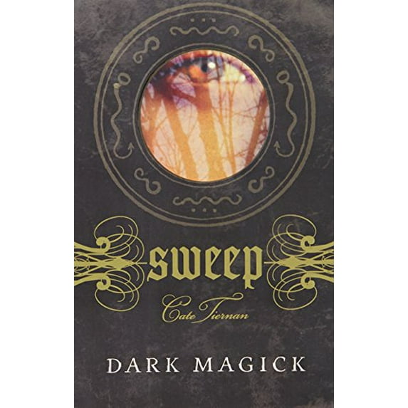 Pre-Owned Dark Magick (Paperback) 0142409898 9780142409893