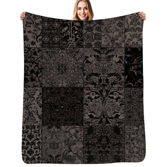 Dark gray patterned patchwork quilt Soft Blanket Travel Bedding Throws Flannel Bedspread Sofa Bed Cover