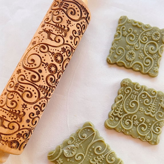 Darzheoy Wooden Engraved Rolling Pin with Christmas Snowflake Designs for Baking Cookies and Decor