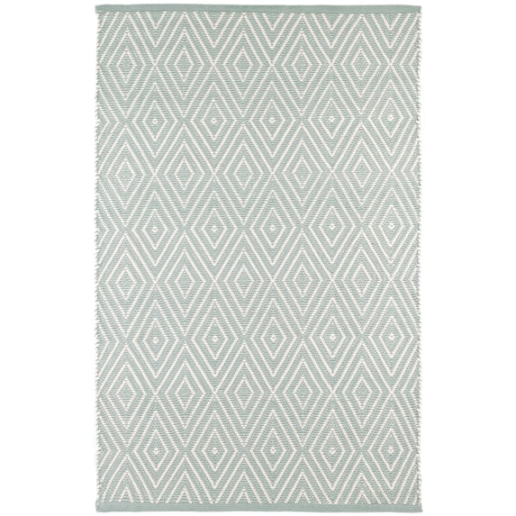 Dash & Albert Diamond Handwoven Indoor/Outdoor Rug, 2' 6" x 8', Light Blue/Ivory