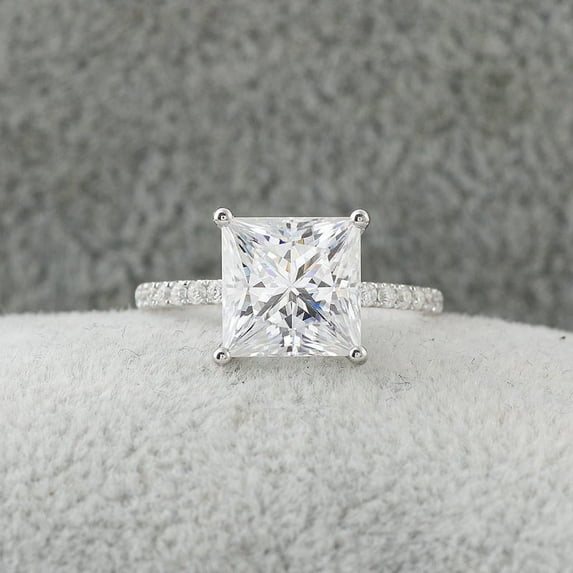 Dash Jewel 2 Ct Princess Cut Diamond Ring - 14K White Gold Plated Solitaire with Accents - Unique Ring for Her - Celebrate Your Love with This Piece - A Timeless Keepsake for Special Occasions