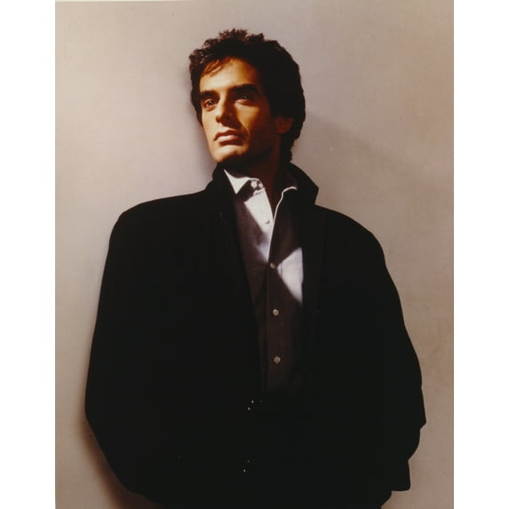 David Copperfield Posed in Black Tuxedo Photo Print (8 x 10)