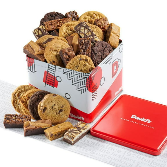David's Cookies Fresh-Baked and Gourmet Assorted Cookies and Brownies Party Pack | Great For Sharing With Family And Friends - Delicious Gourmet Food Gift Basket Treats For Everyone - 5Lbs