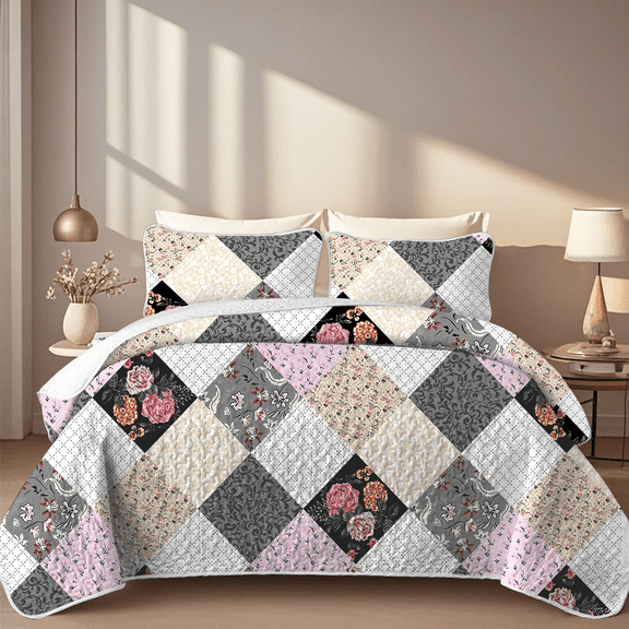 Davulos Patchwork Quilt Set Full/Queen Size, 3 Pieces Pink Gray Floral Plaid Summer Bedspread Coverlet Set, Soft Microfiber Reversible Lightweight Bed Cover for All Season